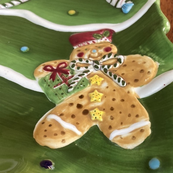 Laurie Gates HOLIDAY TREATS CERAMIC GINGERBREAD CHRISTMAS TREE SERVING PLATTER - Picture 5 of 11